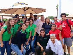 75 por ciento de los egresados dijeron que los principales acontecimientos de su vida están relacionados con su formación en este plantel. TWITTER / @rvillanueval