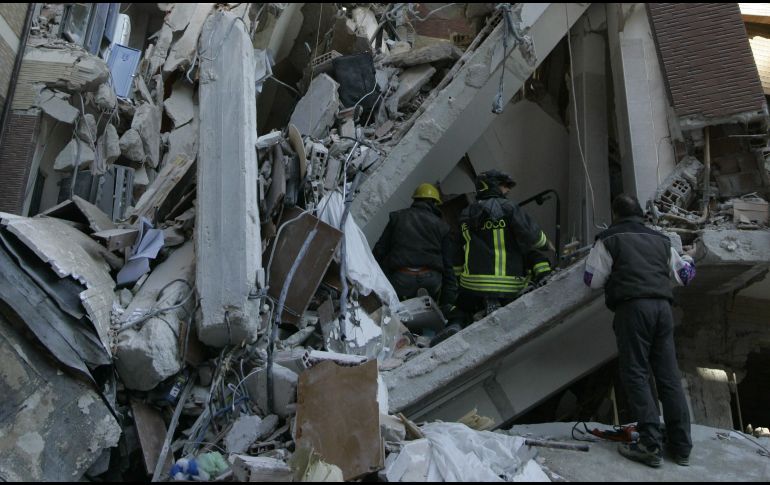 Fuertes sismos sacuden constantemente a Italia, varios de ellos con saldo mortal; la ciudad de L'Aquila quedó arrasada luego de un terremoto en 2009. AP/ARCHIVO