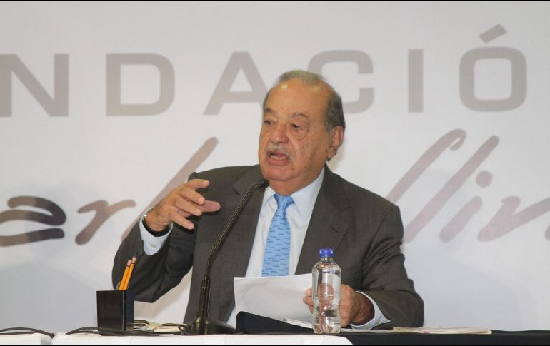 Slim declara que, durante la reunión, se abordó el impulso económico que se le dará al sureste del país. NTX/ARCHIVO