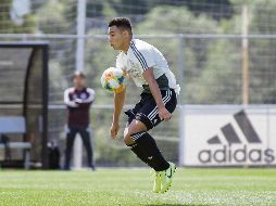 El jugador de los Zorros dejó la concentración de la Selección mexicana. IMAGO7