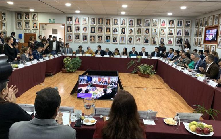 La pasarela de funcionarios estatales continuará hasta el próximo viernes. TWITTER / @LegislativoJal