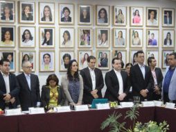 La reunión comenzó con un minuto de silencio por el fallecimiento del ex gobernador, Guillermo Cosío Vidaurri. EL INFORMADOR / R. Rivas