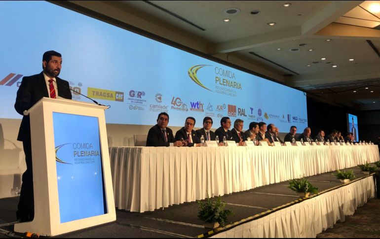 El dirigente de los constructores dijo estarán muy atentos para que las obras que emanen de esos proyectos beneficien a Jalisco. TWITTER / @CCIJalisco