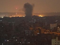 La aviación israelí intensificó los bombardeos contra el grupo islamista, que ha lanzado más de 400 cohetes. AP/A. Hana