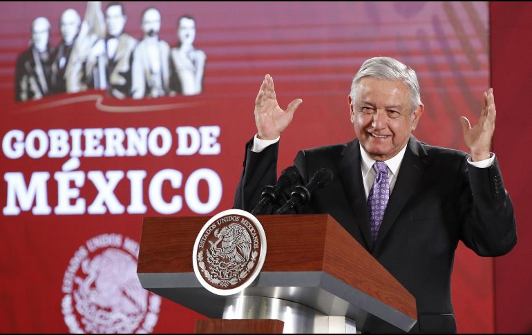 El Mandatario refirió que se analiza de cuánto sería el alza, pero aseguró que éste siempre será por encima de la inflación. EFE / J. Méndez