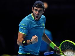 Matteo se marcha con el consuelo de al menos un victoria al imponerse este jueves por 7-6 (3) y 6-3. AFP / B. Stansall