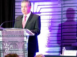 Alejandro Díaz de León, gobernador de Banxico. La institución remarca que dará seguimiento a todos los elementos de incertidumbre que pudieran afectar a la economía. TWITTER/@Banxico