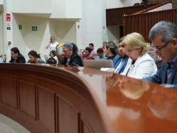 Acuerdan fijar el pago de cincuenta días de aguinaldo, tomando como base el salario integral que tiene cada uno de los diputados de 107 mil 437 pesos. TWITTER/@congresosinaloa