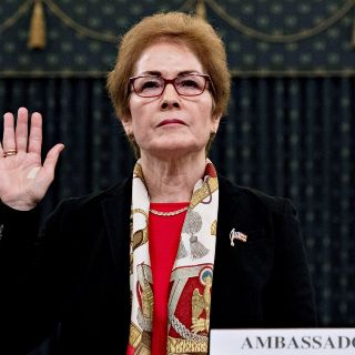 Mi destitución sirvió a "intereses oscuros": ex embajadora de EU en Ucrania