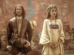 Los actriz y sus compañeros Dagoberto Gama y Mabel Cadena resaltaron los recursos tecnológicos para la producción. ESPECIAL