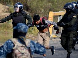 Organizaciones internacionales han criticado el uso desmedido de la fuerza contra los manifestantes. AP/D. Solís