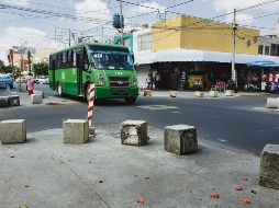 El Ayuntamiento de Guadalajara quitará los bolardos y pondrá jardineras. EL INFORMADOR/S. Blanco