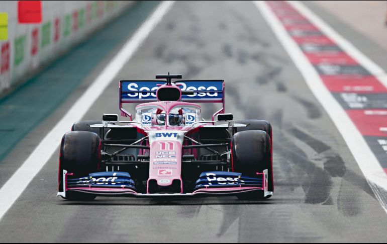 El piloto mexicano puede terminar el año en el Top-10 del campeonato. TWITTER/@schecoperez