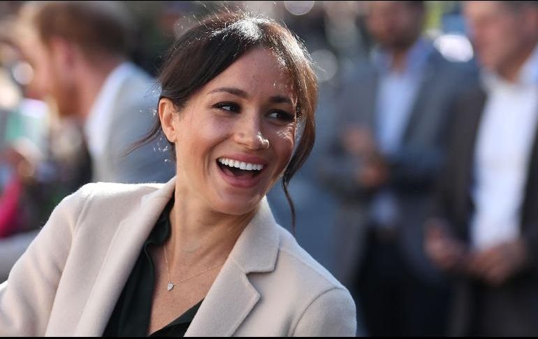 Meghan Markle y el príncipe Enrique recientemente se convirtieron en papás al procrear a Archie. AFP / ARCHIVO