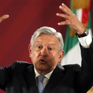 En sexenio de Peña Nieto y Calderón se privilegió a empresas: López Obrador