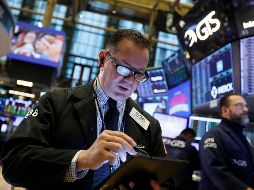 El índice Dow Jones reporta este miércoles una baja de 46.75 puntos. AP / R. Drew