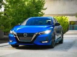 La nueva generación del Nissan Sentra es más atractiva y potente