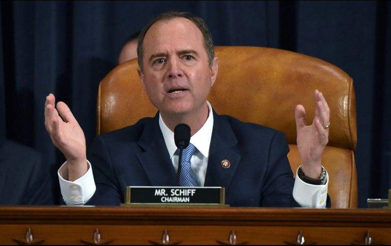 Las declaraciones de Schiff (imagen) se dan tras cinco días de audiencias públicas para determinar un posible juicio político contra Trump. EFE/B. O'Leary
