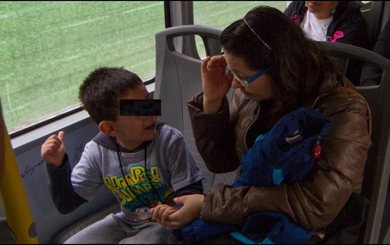 Consideran que la presunción en favor de la madre que establecía la norma controvertida no sólo reafirmaba estereotipos de género tradicionales, sino que profundiza el rol de mujer-madre e impide erradicar la concepción de la feminidad tradicional. NTX / ARCHIVO