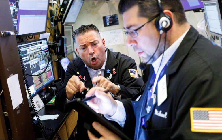 La confianza de los consumidores de Estados Unidos mejoró contra lo que esperaban los analistas. EFE/ARCHIVO