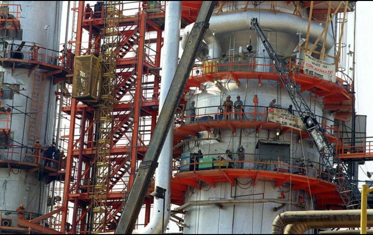 Hasta octubre, la plataforma promedio de producción es de un millón 673.3 mil barriles diarios en promedio. NTX/ARCHIVO