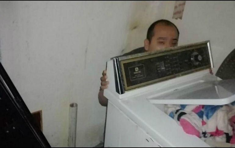 La Fiscalía de sonora informó que Moisés Fernando ''N'' se encontraba detrás del aparado dentro de su vivienda, ubicada en la colonia José López Portillo del municipio de Puerto Peñasco. TWITTER / @El_Universal_Mx