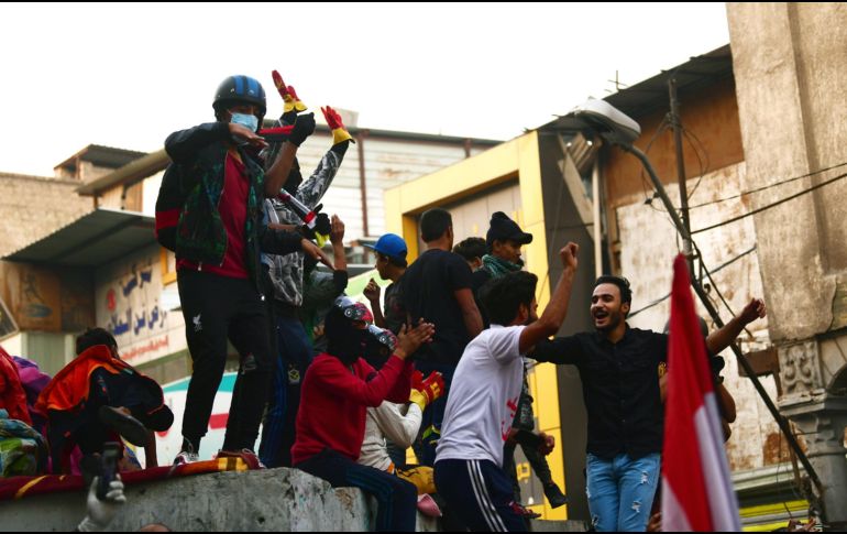 La lucha se ha centrado en la calle Rasheed y comenzó el jueves; desde entonces, las protestas se han recrudecido. EFE/M. Lateef