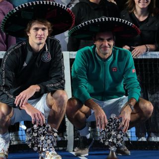 Roger Federer tiene una noche de ensueño en México