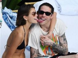 Gerber y Davidson fueron fotografiados dándose un beso de lengua. INSTAGRAM / entscoop