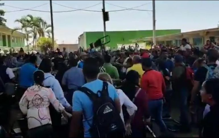 Autoridades prevén que sean más de seis mil 700 escuelas las que se unan al paro. ARCHIVO / NOTIMEX