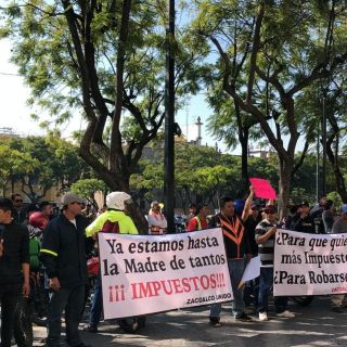 Motociclistas rechazan condicionar aumento menor al refrendo