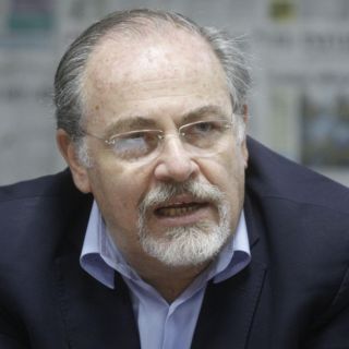 Hospitalizados por dengue han disminuido: Fernando Petersen