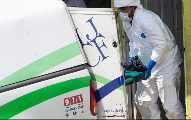 Los cuerpos fueron trasladados a las instalaciones del Instituto Jalisciense de Ciencias Forenses. EFE/ARCHIVO