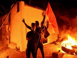 Esta no es la primera vez que los iraquíes asaltan y prenden fuego a un consulado iraní en las ciudades chiíes del sur del país. AFP/H. Hamdani