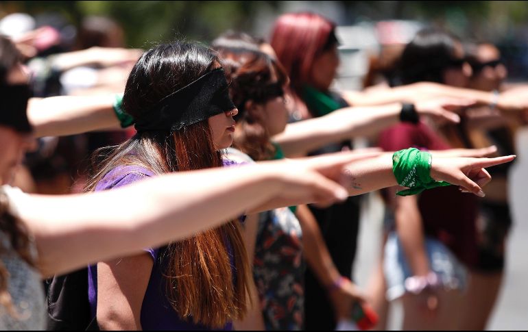 El colectivo chileno Las Tesis convocó a las mujeres de Latinoamérica para replicar el performance 