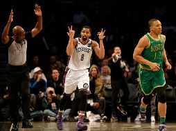 Spencer Dinwiddie se destapó ayer con 32 puntos. AP/A. Hunger