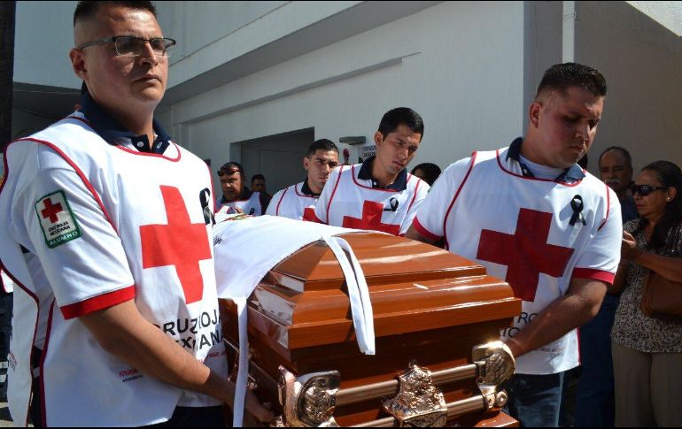 Diversas corporaciones de rescate asistieron a la ceremonia en honor a don Jorge. TWITTER/@CruzRojaJalisco