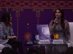 La booktuber regiomontana, Claudia Ramírez, presentó en la FIL la segunda parte de su novela de fantasía. ESPECIAL / MAR ADENTRO