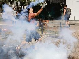 “Celebran” con marchas cumpleaños de Piñera