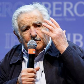 José Mujica lamenta fanatismos que dividen