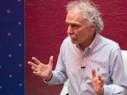 Arnoldo Krauss. Visitó la FIL para compartir la historia que lo llevó a ser médico. ESPECIAL