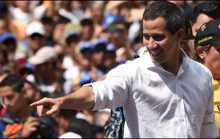 Poco antes de la sesión del martes, el opositor fue increpado por diputados oficialistas que le gritaron en coro 