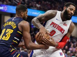 Andre Drummond  (#0) aportó 17 puntos para el triunfo de Detroit. AP / T. Dejak