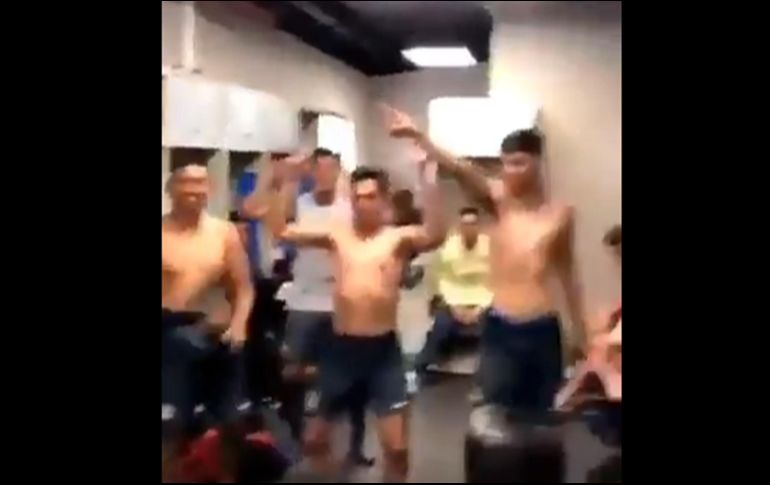 En un video difundido en redes se aprecia a los juveniles ''bailar'' a modo de burla el performance que es promovido en diversas partes del mundo para visibilizar la violencia de género. TWITTER