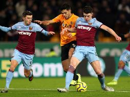 Raúl Jiménez fue titular en el encuentro. AP / D. Davies