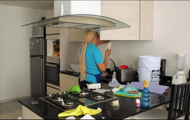 La Suprema Corte de Justicia de la Nación ordenó la incorporación de mujeres y hombres que prestan servicios domésticos. EL INFORMADOR / ARCHIVO