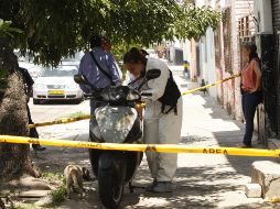 En El Salto, se reportó en la calle San Diego de la colonia Santa Rosa del Valle, donde vecinos refirieron cuatro detonaciones de arma de fuego por parte de una persona a bordo de un taxi a un hombre en una moto. EL INFORMADOR/ ARCHIVO