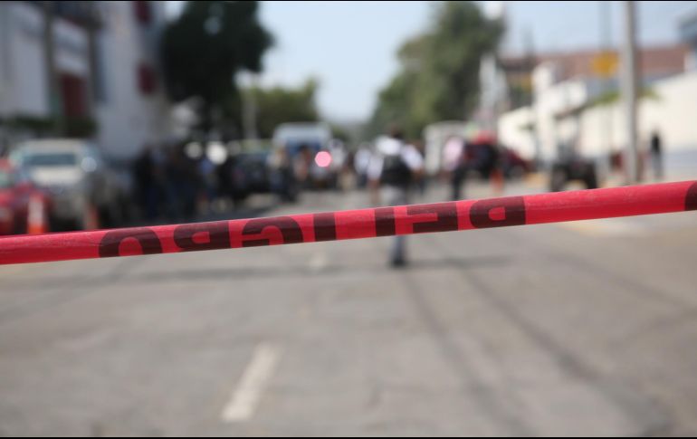 Se narraron dos situaciones distintas: la primera que la pequeña se calló de su portabebé y la segunda versión que dejaron a la niña en su portabebé en la cochera y que el tío la atropelló al no verla. EL INFORMADOR / ARCHIVO