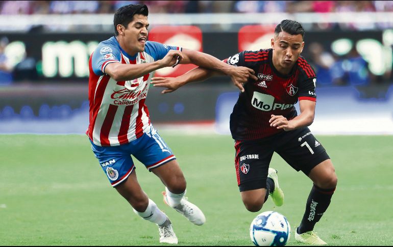 Hasta antes del adiós de los Tiburones el penúltimo lugar de la tabla lo ocupó el Atlas, y el 15 las Chivas. IMAGO7