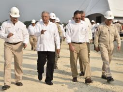 Al realizar una visita al pozo petrolero Quesqui junto con el Presidente, Oropeza previó que la actividad petrolera crezca exponencialmente a lo largo del 2020. TWITTER/@Pemex